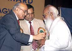  Nanaji Deshmukh