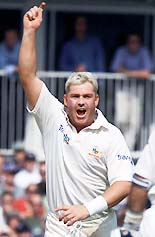 Australias Shane Warne appeals unsuccessfully for the wicket of Englands Nasser Hussain during the fifth and final Ashes Test at The Oval on Saturday. 