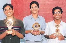 From right: Puneet Khanna, Mayank Lakhanpal and Kumar Saurav, who won first, second and third prizes, respectively 