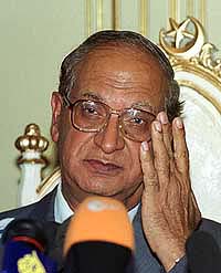 Pakistan Foreign Minister Abdul Sattar