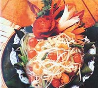 Raw papaya salad