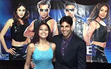 Popular Indian actor Akshay Kumar (R) stands with model-turned actress Bipisha Basu, while promoting their new movie "Ajnabee" 