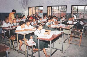 Aurobindo school is running a night school for slum children