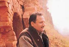 Rajiv Khanna, who started mentioning his wife and children when he was about three years old, has the unique distinction of tracing his old home and family