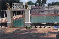 The Tomb of Sultan Humayan which was destroyed by lightning