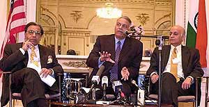 Indian Finance Minister Yashwant Sinha with Mr N. K. Singh, Member, Planning Commission (left), and Indian Ambassador to the USA Lalit Mansingh 