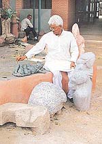 Sham Lals evocative animal sculptures have won him praise by art critics all over the country