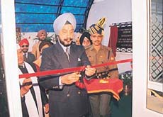 Lt-Gen Surjit Singh inaugurates the Sector 21 CSD canteen in Chandigarh.