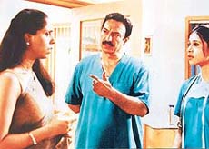 A scene from Dhadkan: Hospital trouble