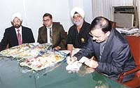Union Minister and DDCA president Arun Jaitely launching the book, Match Fixing: Hang the Culprits, in the Capital. Former Indian captain Bishan Singh Bedi is also seen.