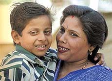 Sandeep (Sonu), who was kidnapped from Kalkaji early this month, being reunited with his mother.