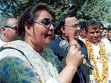 Former cine actress Rina Roy campaigns for Congress candidates