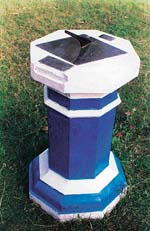 The sun-dial clock near Doraha