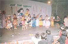 Children performing at the Elves n Nymphs Camp on the Vishwa Bharti campus.