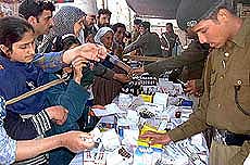 BSF men provide free medicines
