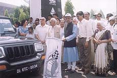 Mr. Vijay Goel flags off an all-woman car rally which has visually impaired navigators.