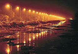 ‘Light’ moods of Ludhiana’s feeder canal.