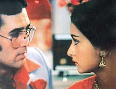 Rajesh Khanna and Poonam Dhillon in Red Rose