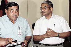 Delhi Police chief Ajai Raj Sharma announcing the launch of SMS