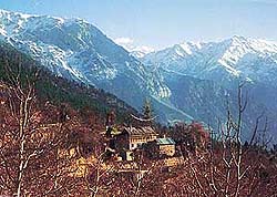 The Kalpa village encircled by snow-capped mountains.
