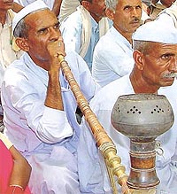 Bharatiya Kisan Union activists stage a dharna in the Capital,