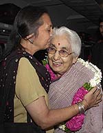 Capt Lakshmi Sahgal being greeted 