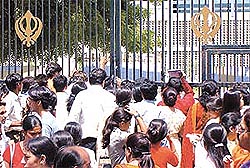 Students on the lookout for the best colleges