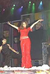 Bollywood actress Urmila Matondkar performs at the "Bollywood Awards-2002"