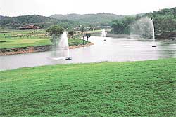The 40-yard wide lake with three fountains is the obstacle to the seventh hole