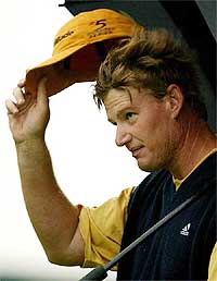 South Africas Ernie Els acknowledges the applause of the crowd 