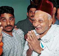 A. P. K. Muthu Marakkayar, 86, lone surviving elder brother of President elect Dr A. P. J. Abdul Kalam