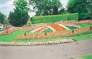 Caldecote Park has flowers forming the pattern of the Union Jack