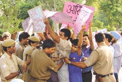 Students protest near Mandi House 