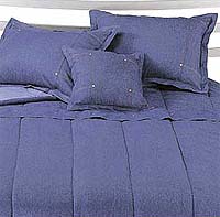 Denim cushions are resistant to wear and tear