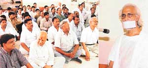 Muni Vinay Kumar addresses a gathering
