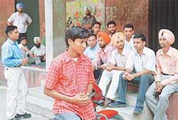 SOPU activists protest against the provisional re-admission of president of PUSU by starting an indefinite hunger strike
