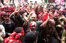 Supporters of Omar Abdullah