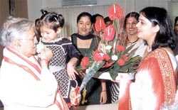 HRD Minister M. M. Joshi with a group of teachers on Teachers’ Day