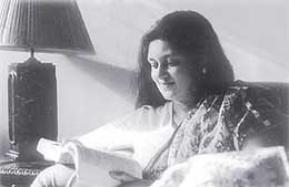  Namita Gokhale 
