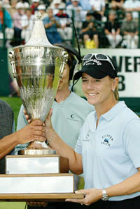 nnika Sorenstam of Sweden celebrates her LPGA win