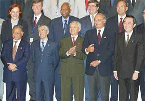 Oil Ministers pose for cameras