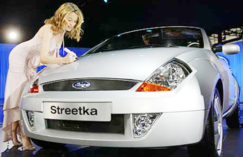 An Australian singer launches the new Ford StreetKa