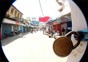 A scene of the main market of Bhopal 