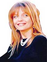 Michelle Pfieffer: Up close & personal with the Press