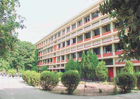 St Annes Convent School, Sector-32, Chandigarh. Photos: Parvesh Chauhan	