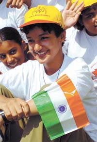 To mark the Voluntary Blood Donation Day, students drawn from colleges and the University of Delhi today formed a human chain and observed a candle-light ceremony