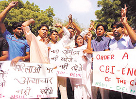 NSUI activists protest against the alleged involvement of former DUSU president Avdesh Sharma in the gangrape of a young dancer in Alaknanda. 