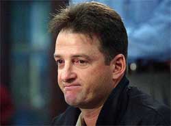 Former Australian Test cricketer Mark Waugh announces his retirement