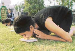 Students of the D.D. Jain College for Women, Ludhiana, take part in rural games during Devki Devi Jain Yaadgari Sabhyacharak Mela