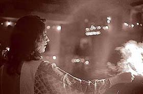 Women transmit traditions and rituals to the family